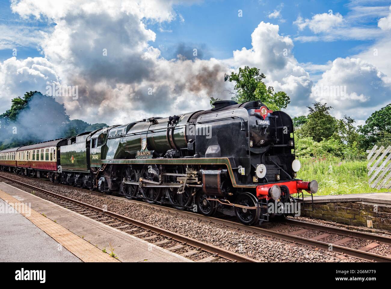 SR West Counry Class 21C146, Braunton (Dampflokomotive 34052) Stockfoto