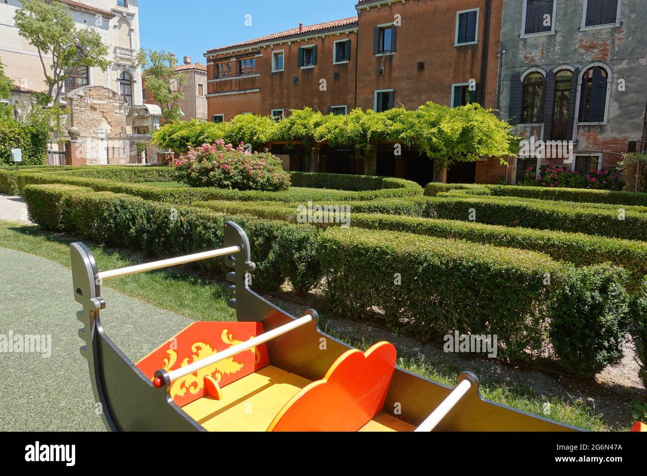 Venedig, Giardini di Ca' Rezzonico // Venedig, Gärten von Ca' Rezzonico Stockfoto