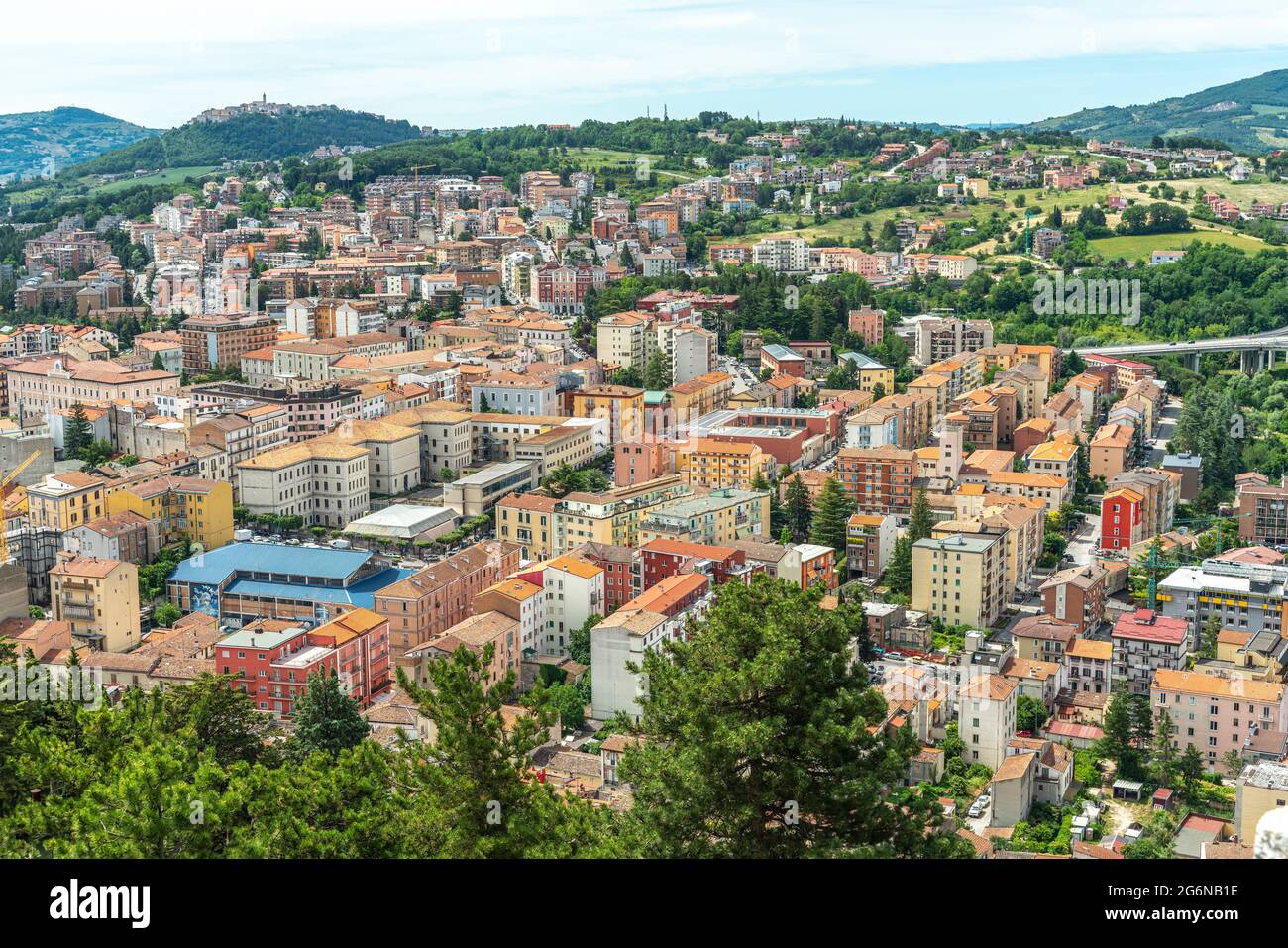 Draufsicht auf die Stadt Campobasso, die Provinzhauptstadt Molise. Campobasso, Molise, Italien, Europa Stockfoto