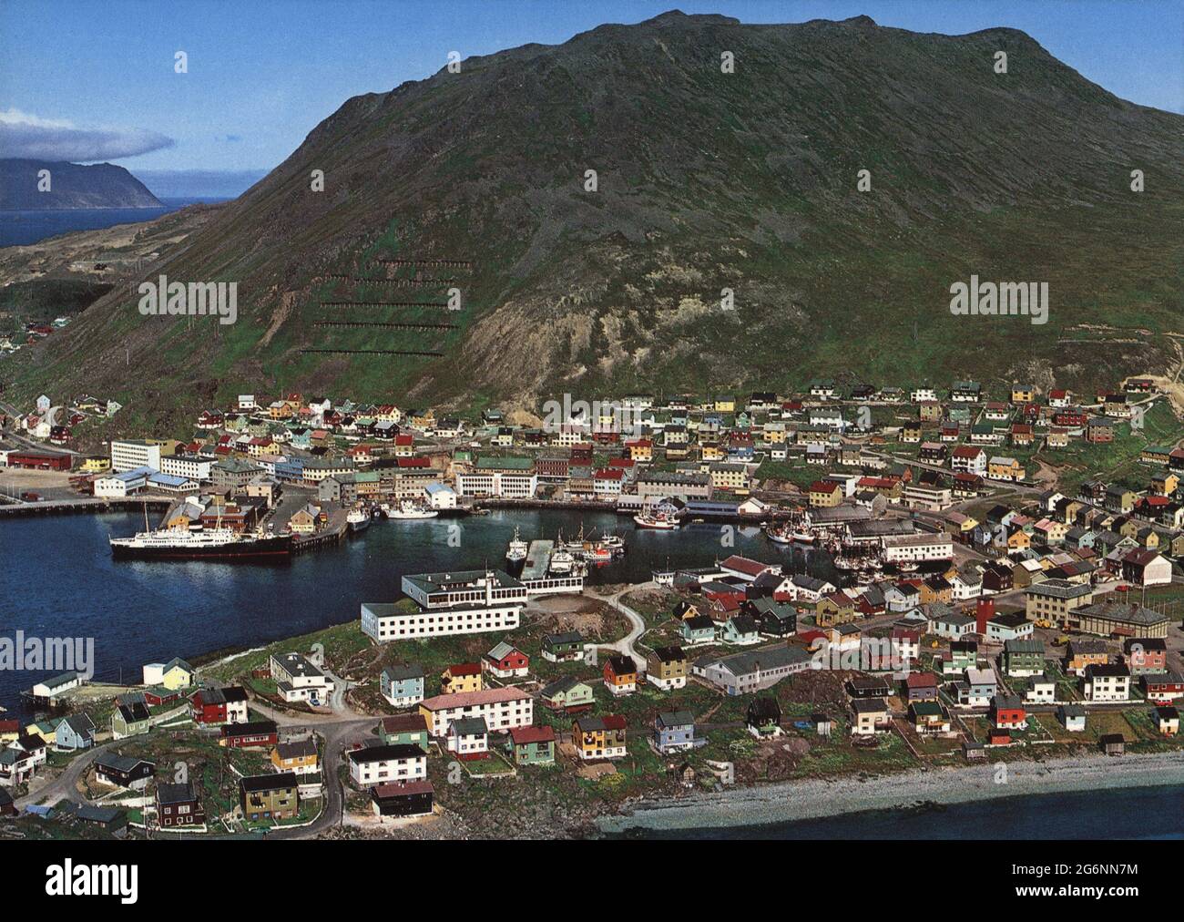 Postkarte Norwegen. Blick auf Honningsvag. Blick von einer Fliege Stockfoto