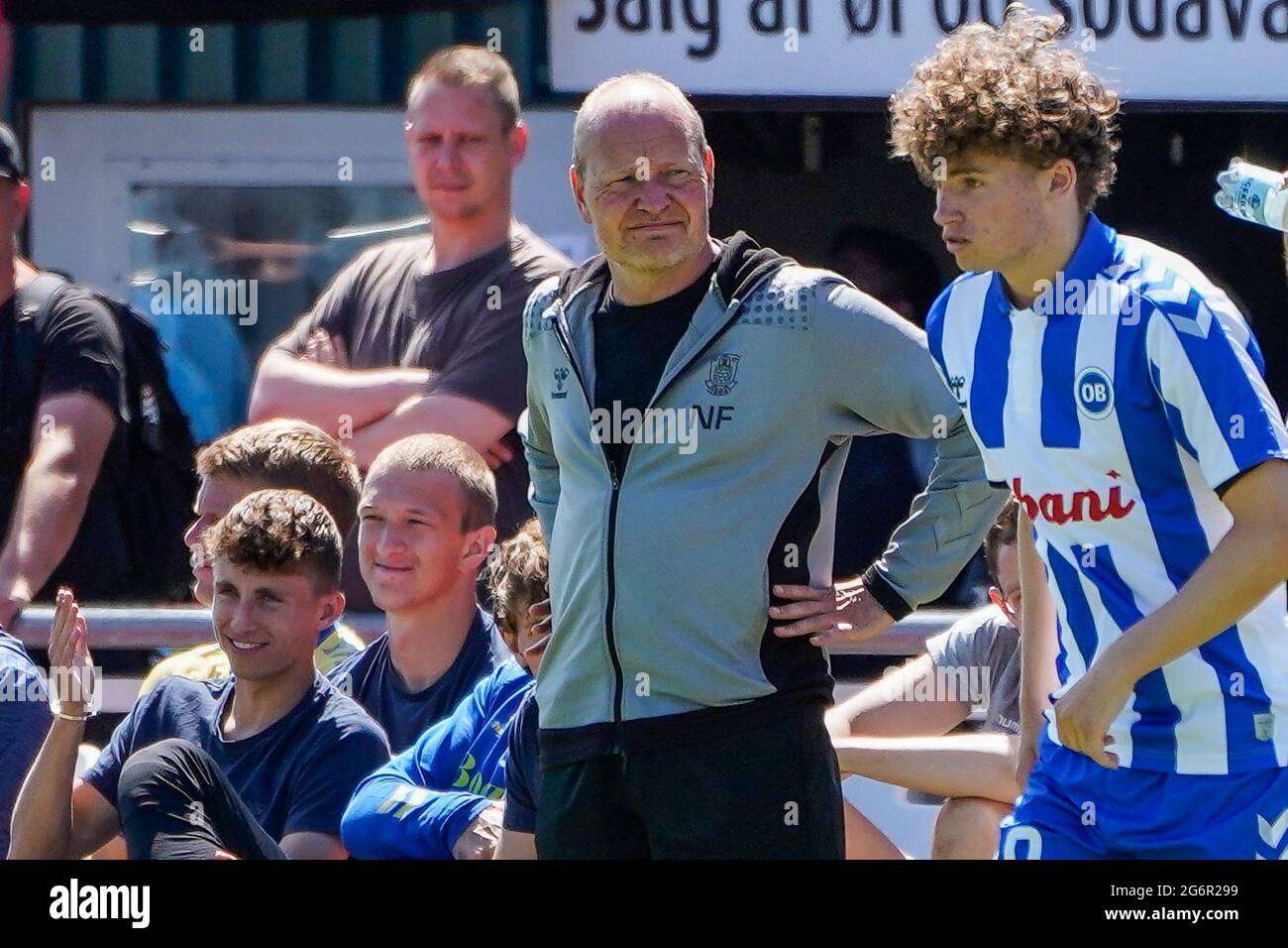 Nyborg, Dänemark. Juli 2021. Cheftrainer Niels Frederiksen aus Broendby, WENN er während eines Testmatches zwischen Odense Boldklub und Broendby IF im Nyborg Idraetspark in Nyborg gesehen wird. (Foto: Gonzales Photo/Alamy Live News Stockfoto