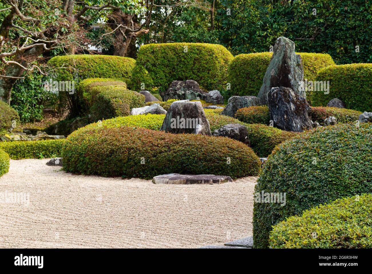 japanischer Zen und Steingarten. Takahashi, Raikyuji-Tempel, Garten, Präfektur Okayama . Stockfoto