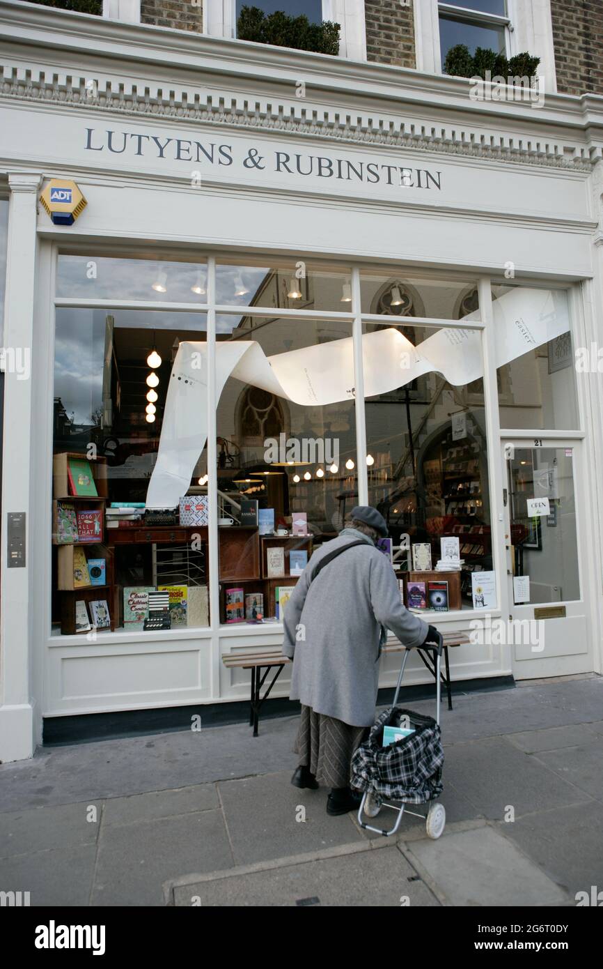 Lutyens und Rubenstein Bookshop in Londons Notting Hill. Stockfoto