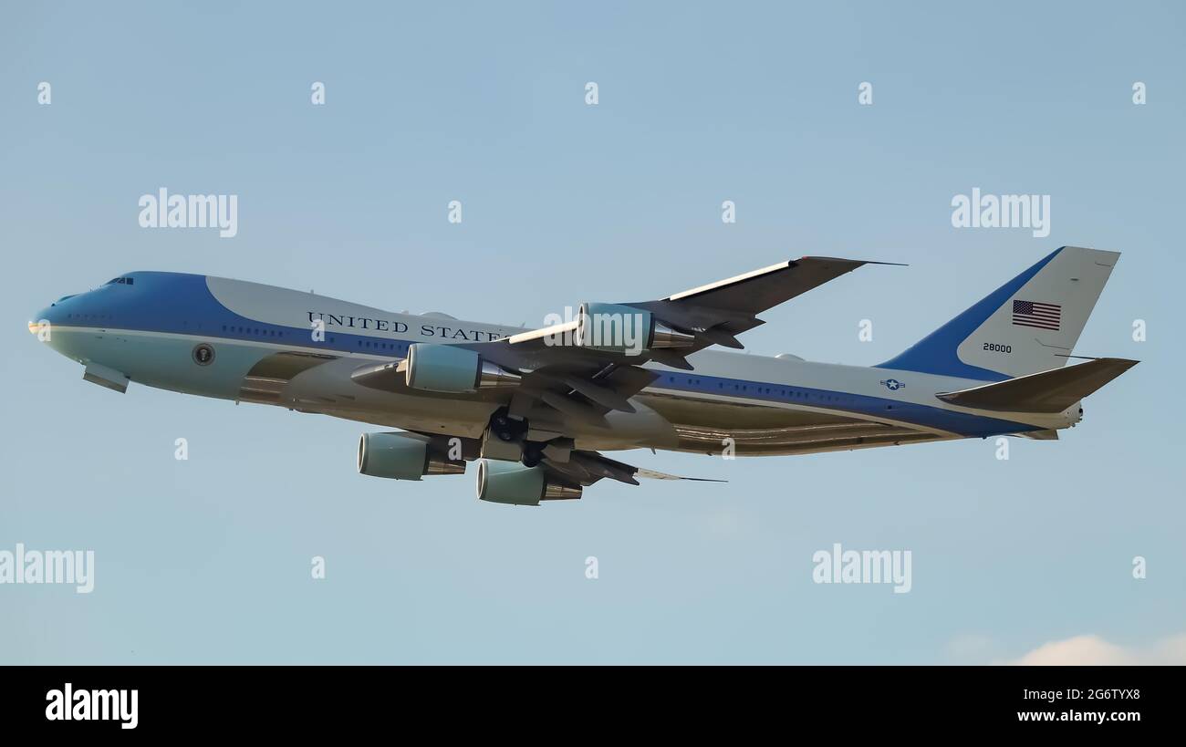 Air Force One startet am 13. Juni 2021 vom Flughafen London-Heathrow nach Brüssel. Stockfoto