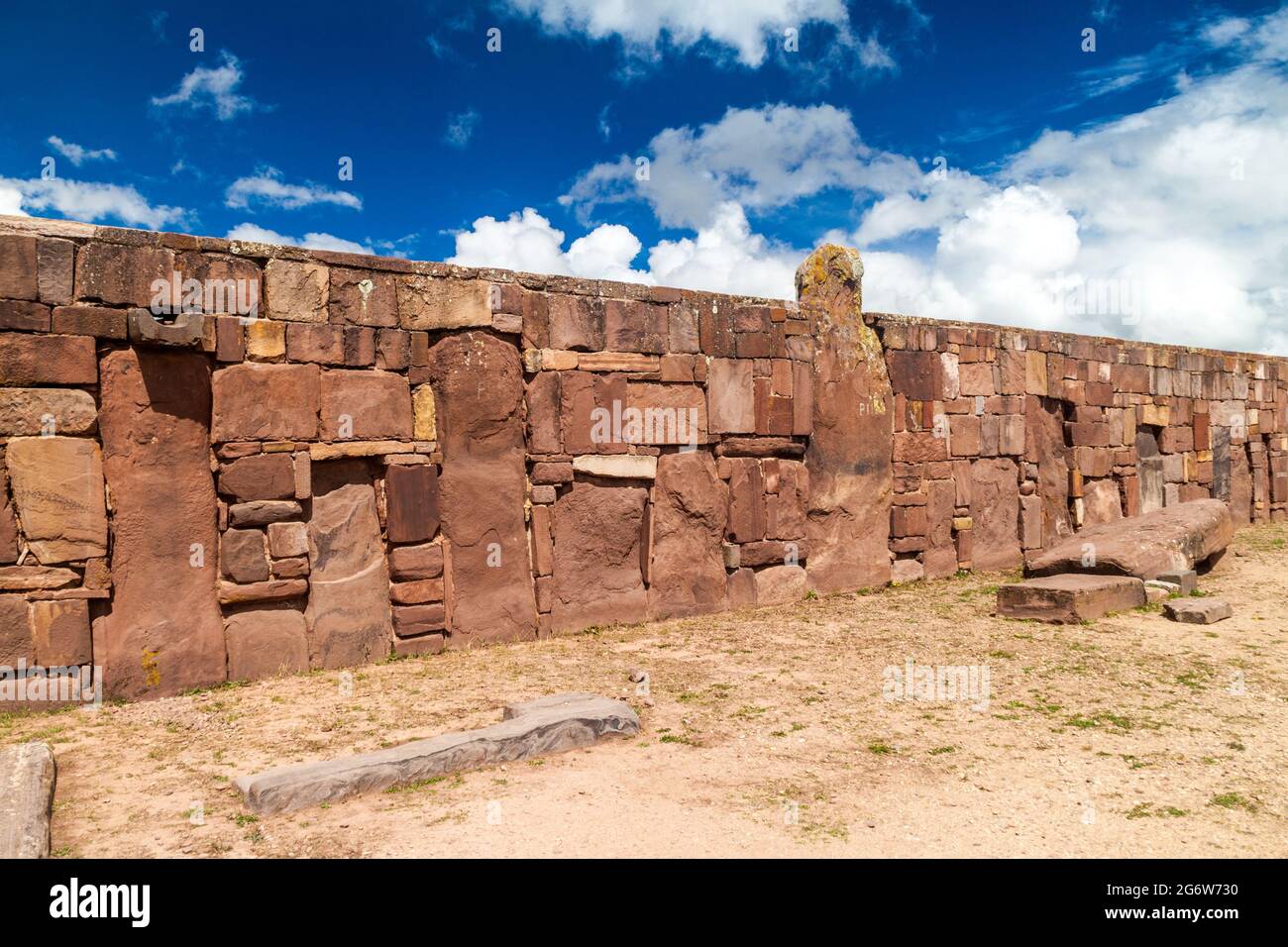 Ruinen von Tiwanaku, Bolivien. Tiwanaku ist eine alte Stadt in der Nähe des Titicacasees, 12-17 v. Chr. Stockfoto