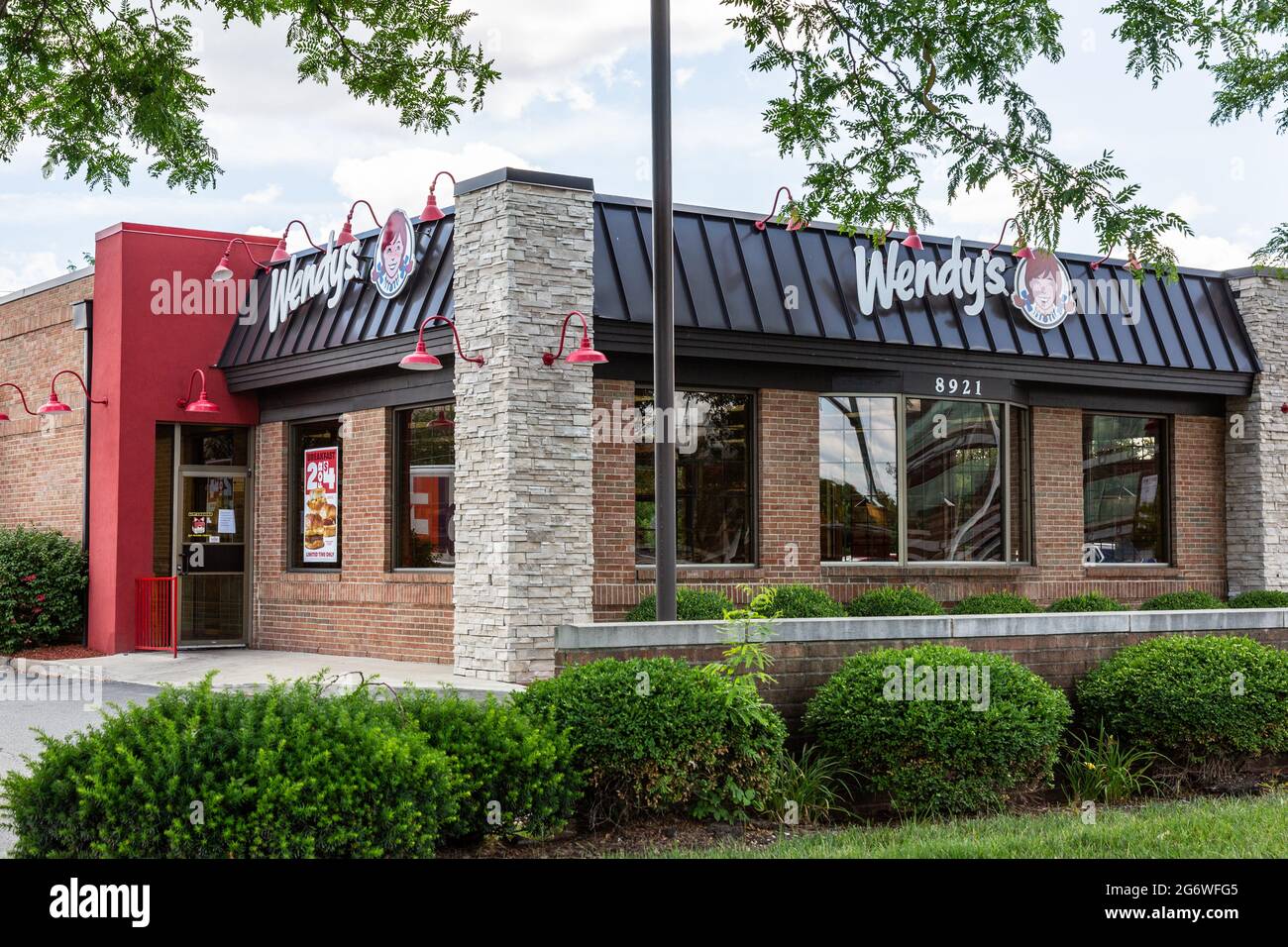 Ein eigenständiges Fast-Food-Restaurant in Fishers, Indiana, USA. Stockfoto