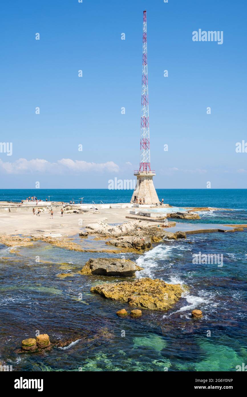 AUB-Strand an der Küste von Ain al Mraiseh in Beirut, Libanon Stockfoto