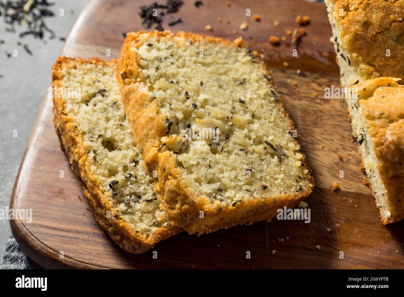 Hausgemachter Earl Grey Teebrot Brotlaib bereit zum Essen Stockfoto