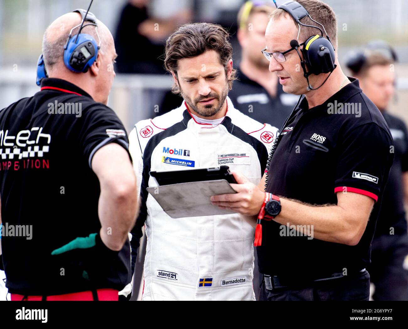 Prinz Carl Philip fährt am 9. Juli 2021 den Porsche Carrera Cup Scandinavia in Falkenberg, Schweden. Foto von Johan Valkonen/Stella Picturs/ABACAPRESS.COM Stockfoto