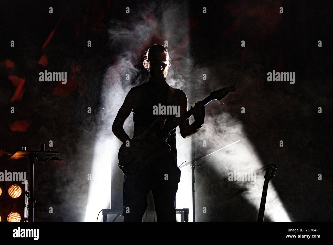 Foto vom ersten großen Konzert nach den COVID-Einschränkungen in der Zagreb Hall der slowenischen Industrieband Laibach, Julay 2012. Stockfoto