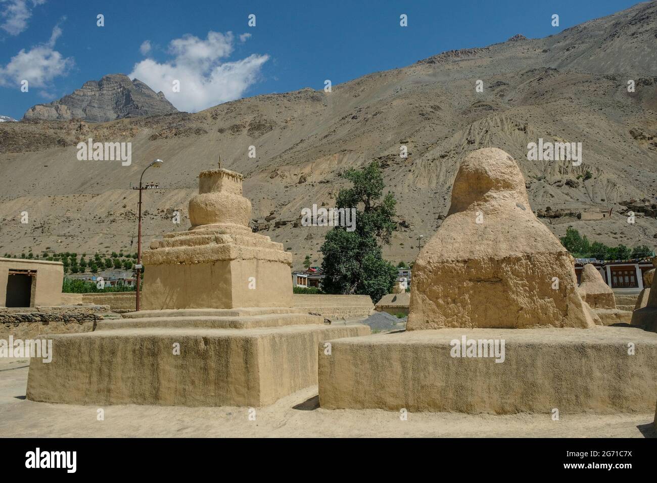 Tabo, Indien - 2021. Juni: Blick auf das Tabo-Kloster im Dorf Tabo am 1. Juli 2021 im Spiti-Tal, Himachal Pradesh, Indien. Stockfoto