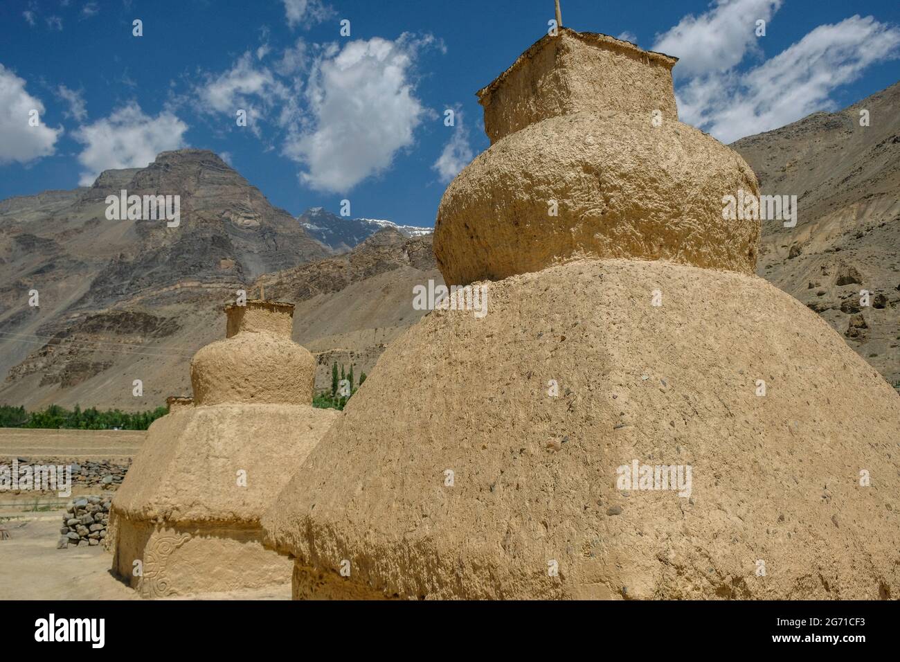 Tabo, Indien - 2021. Juni: Blick auf das Tabo-Kloster im Dorf Tabo am 1. Juli 2021 im Spiti-Tal, Himachal Pradesh, Indien. Stockfoto