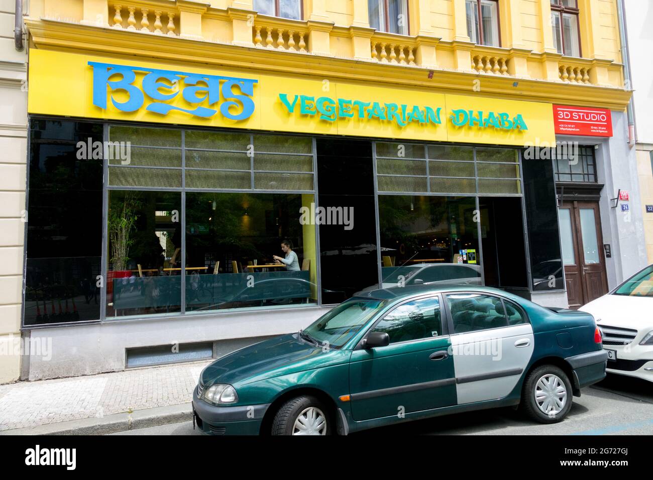 Dhaba Beas veganes und vegetarisches Restaurant Prag Tschechische Republik Stockfoto