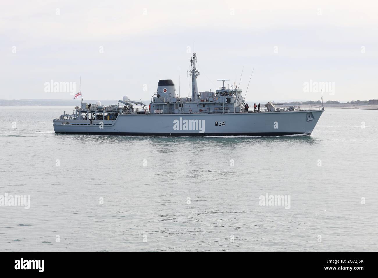 Der Zähler der Royal Navy Mine misst die Rückkehr von Schiff HMS MIDDLETON (M34) zum Marinestützpunkt Stockfoto