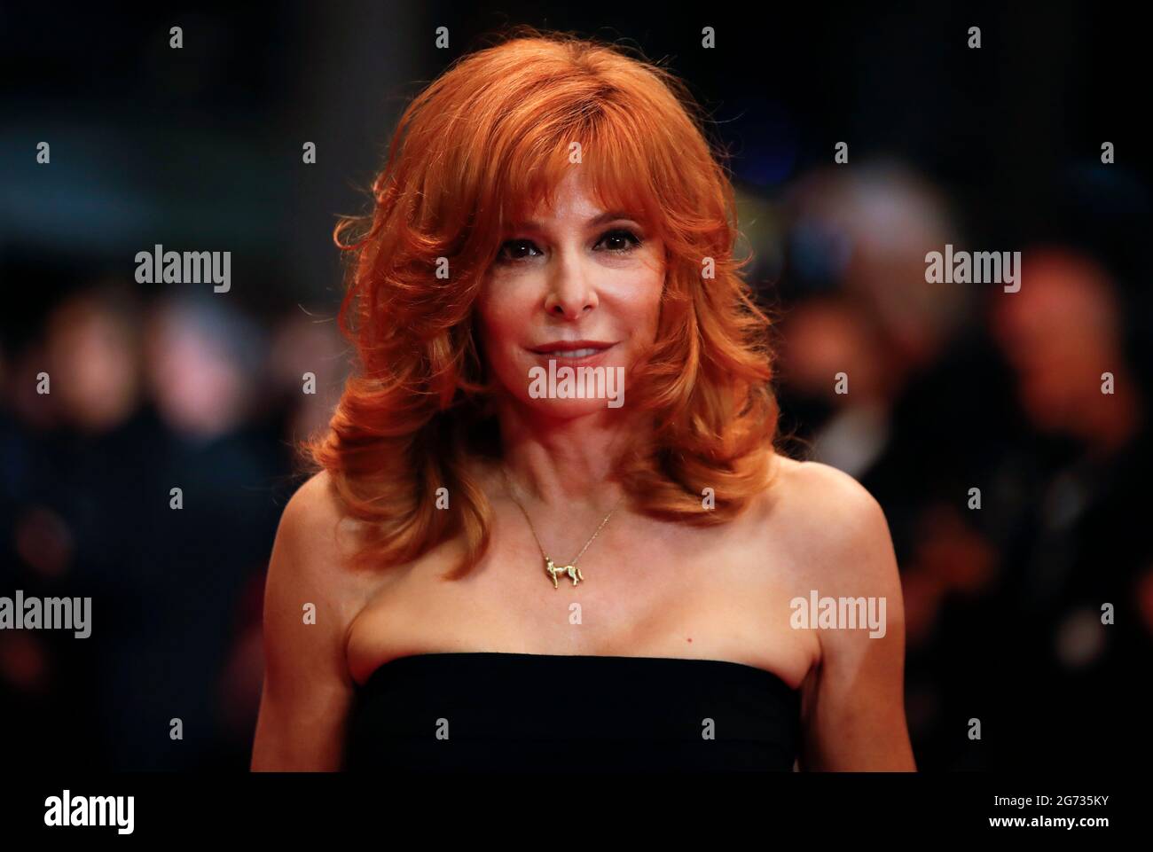 Die 74. Filmfestspiele von Cannes - Vorführung des Films „Flag Day“ im Wettbewerb - Ankunft des Roten Teppichs - Cannes, Frankreich, 10. Juli 2021. Mylen Farmer posiert. REUTERS/Sarah Meyssonnier Stockfoto