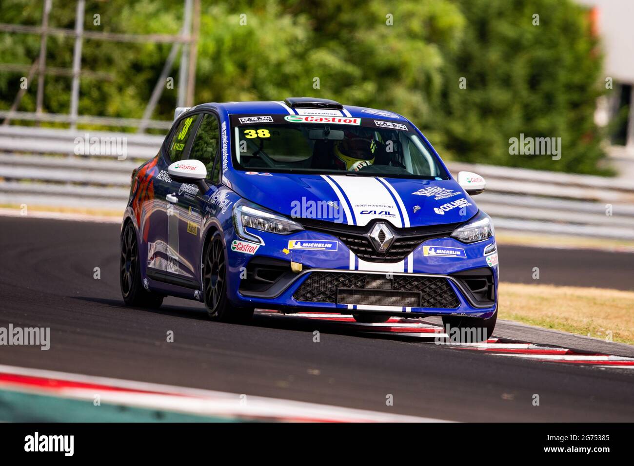 Budapest, Ungarn. Juli 2021. 38 Alcidi Alessio (ITA), CAAL RACING, RENAULT CLIO CUP EUROPE, Aktion während der 7. Runde des Clio Cup Europe 2021, vom 9. Bis 11. Juli 2021 auf dem Hungaroring, in Budapest, Ungarn - Foto Joao Filipe/DPPI Credit: DPPI Media/Alamy Live News Stockfoto