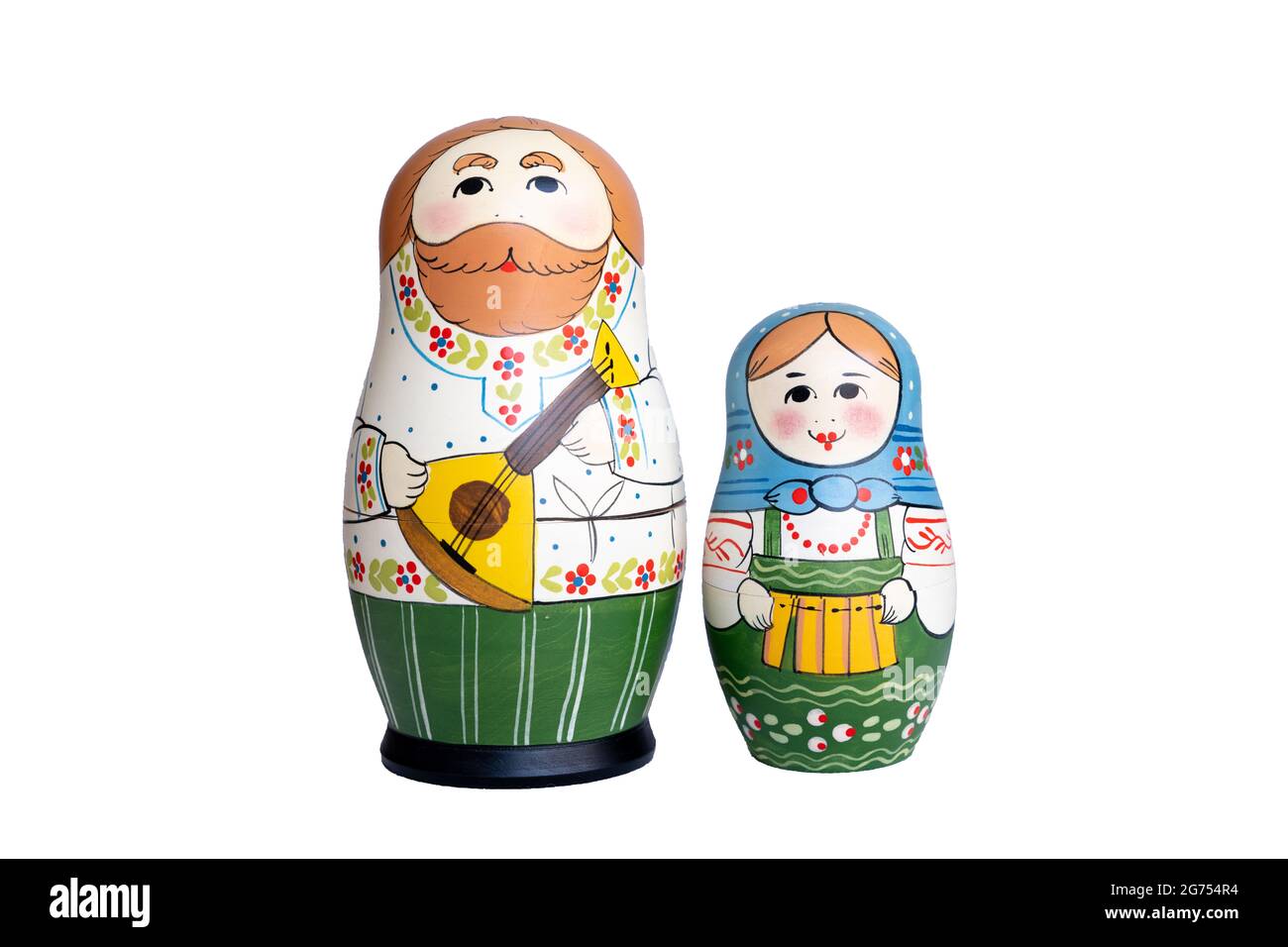Ein komplettes Stapelset von Matroschka Puppenfamilie mit Vater und Mutter auf weißem Hintergrund. Holzpuppen. Russisches Babushka Puppenset. Stockfoto