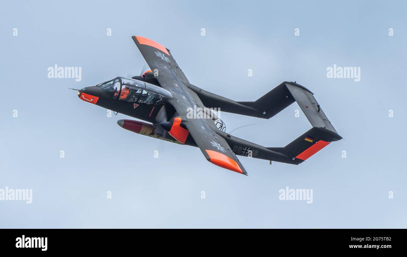 Bronco military aircraft -Fotos und -Bildmaterial in hoher Auflösung ...