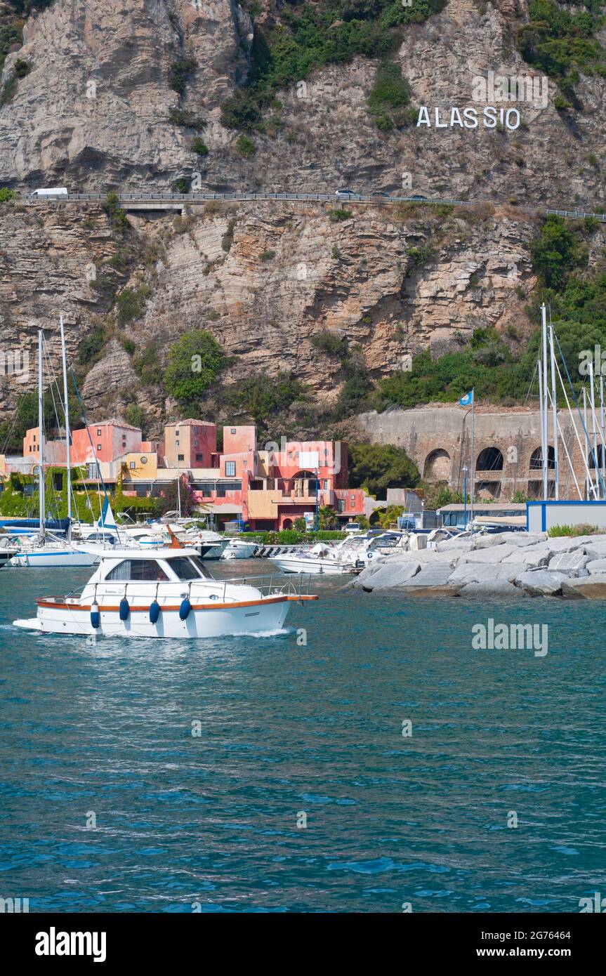 Italien, Ligurien, Alassio, Luca Ferrari Harbour Stockfoto