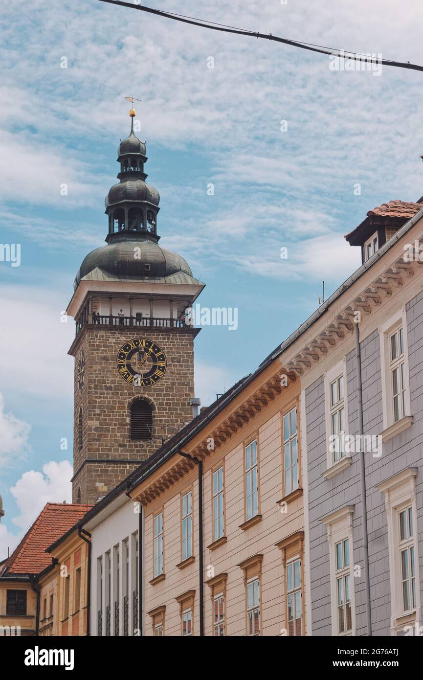 Schwarzer Turm ceske budejovice sonniger Tag Stockfoto