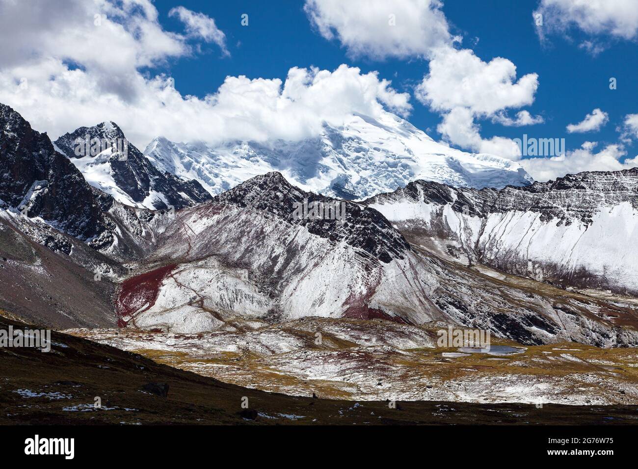 Ausangate Trek Trekking Trail, Ausangate Circuit, Cordillera Vilcanota, Cuzco Region, Peru, peruanische Andenlandschaft, Südamerika Stockfoto