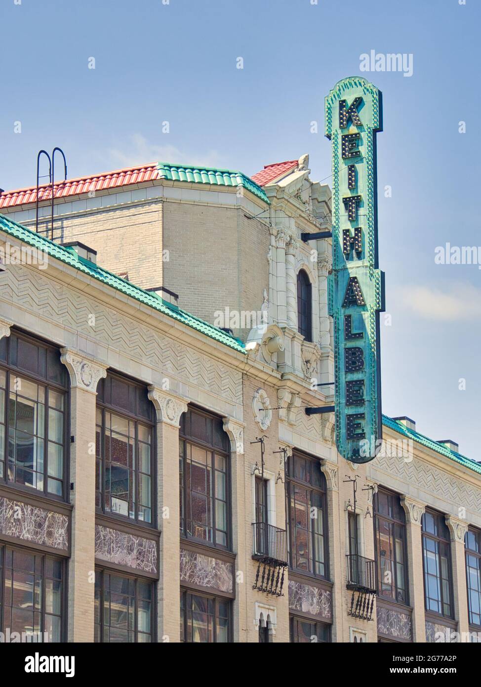 Das Keith-Albee Theater ist ein Zentrum für darstellende Kunst an der Fourth Avenue im Stadtzentrum von Huntington, West Virginia Stockfoto