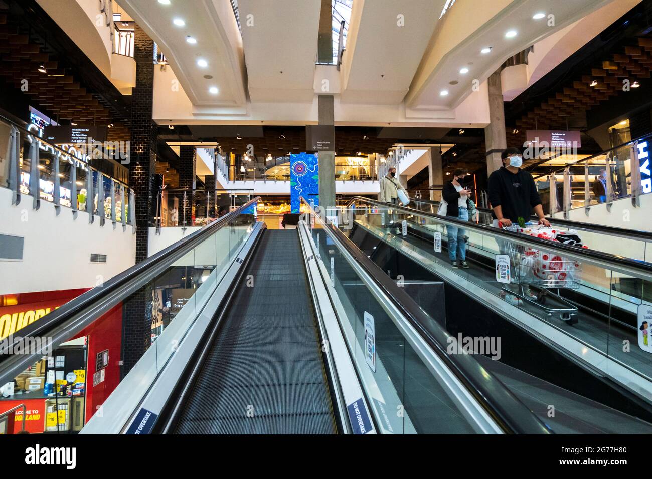 Neigungen im Westfield Broadway Shopping Centre während der Sperre in Sydney Stockfoto