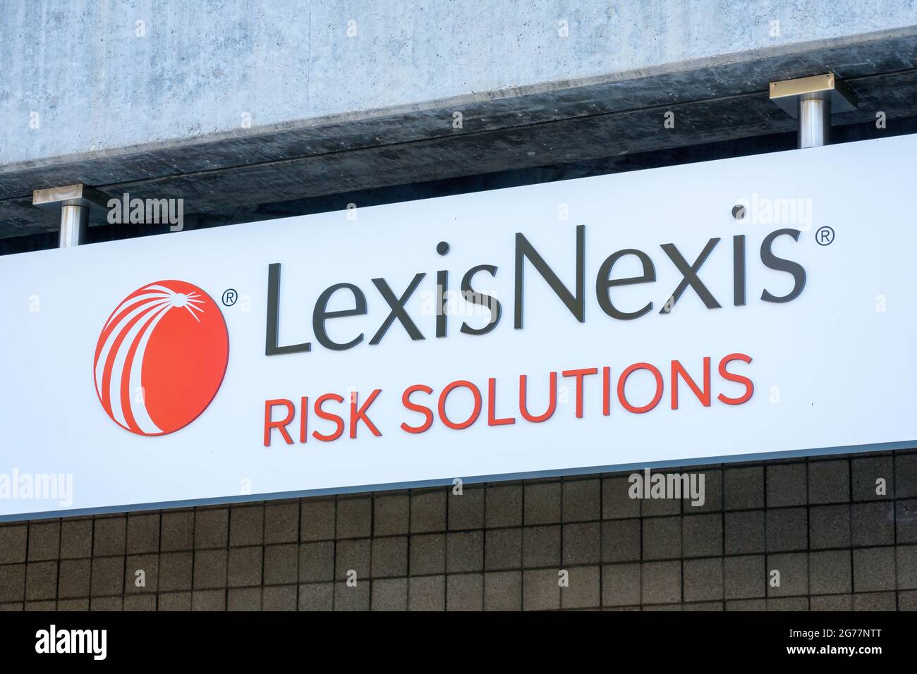 LexisNexis Risk Solution Zeichen und Logo werben für Unternehmen, die computergestützte Rechtsforschung und Business Research und Risikomanagement bieten - San Stockfoto