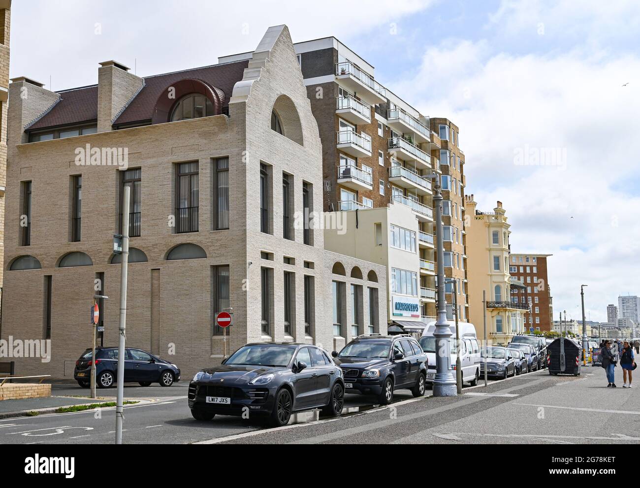 Neu renovierte Medina Haus an der Hove Küste. Ein ehemaliges türkisches Bad das Gebäude wurde vom Pink Floyd-Gitarristen Dave Gilmour aus Großbritannien umgebaut Stockfoto