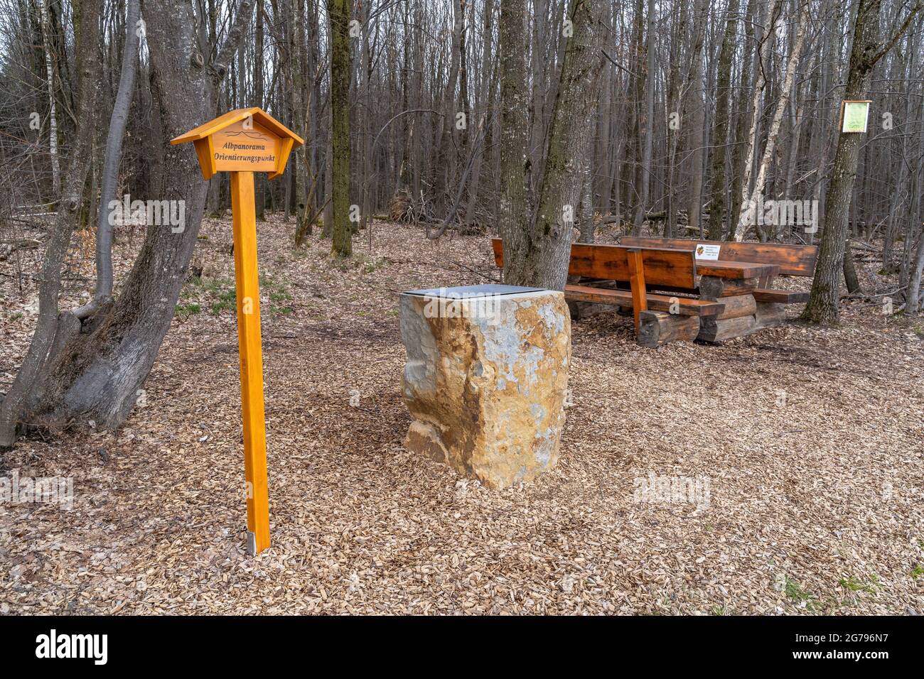Europa, Deutschland, Baden-Württemberg, Region Schönbuch, Rastplatz am Aussichtspunkt Albblick in Schönbuch Stockfoto