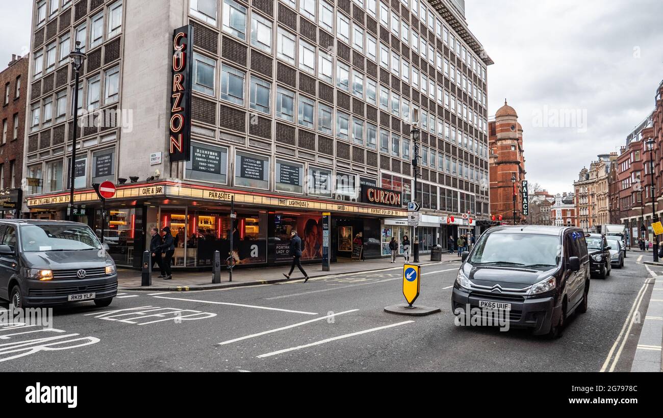The Curzon Cinema, Shaftsbury Avenue, London. Das Art House Kino auf der Shaftsbury Avenue im Herzen des Londoner Theaterviertels West End. Stockfoto