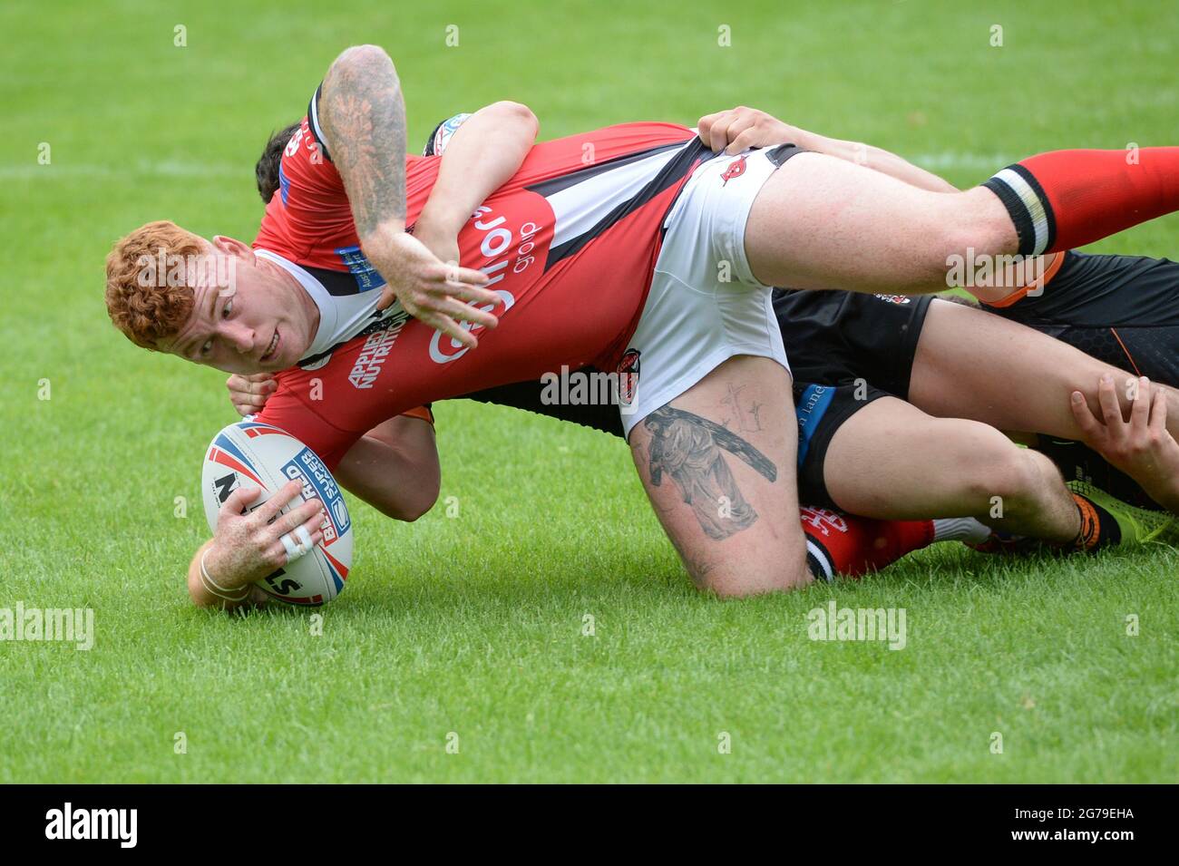 Castleford, England - 11. Juli 2021 - Harvey Livett (20) von Salford Red Devils in Aktion während der Rugby League Betfred Super League Castleford Tigers vs Salford Red Devils im Mend-A-Hose Stadium, Castleford, Großbritannien Dean Williams/Alamy Live Stockfoto