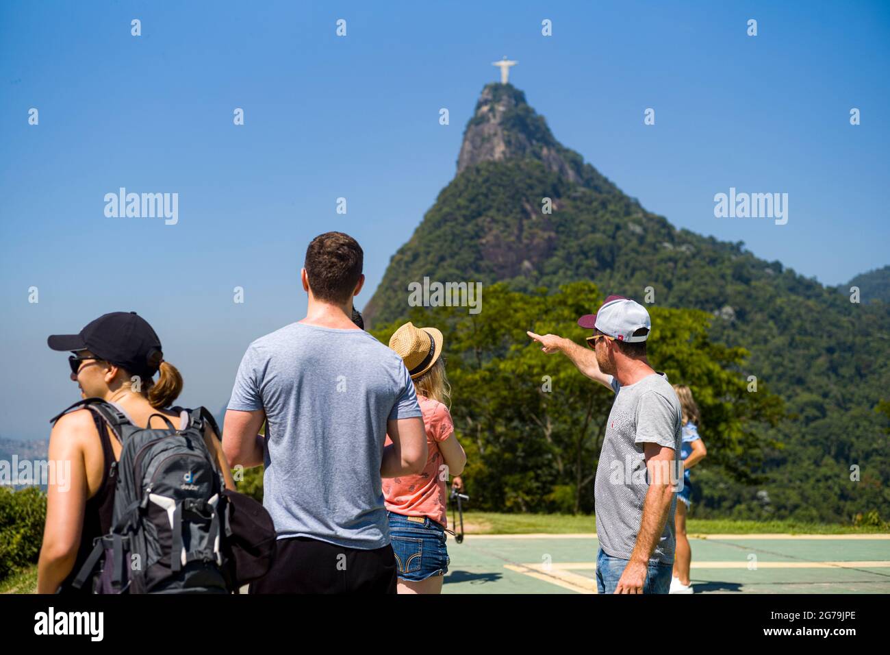 Corcovado Berg und Christus Statue von (Heliport) Mirante Dona Marta im Tijuca Nationalpark, Rio de Janeiro, Brasilien Stockfoto