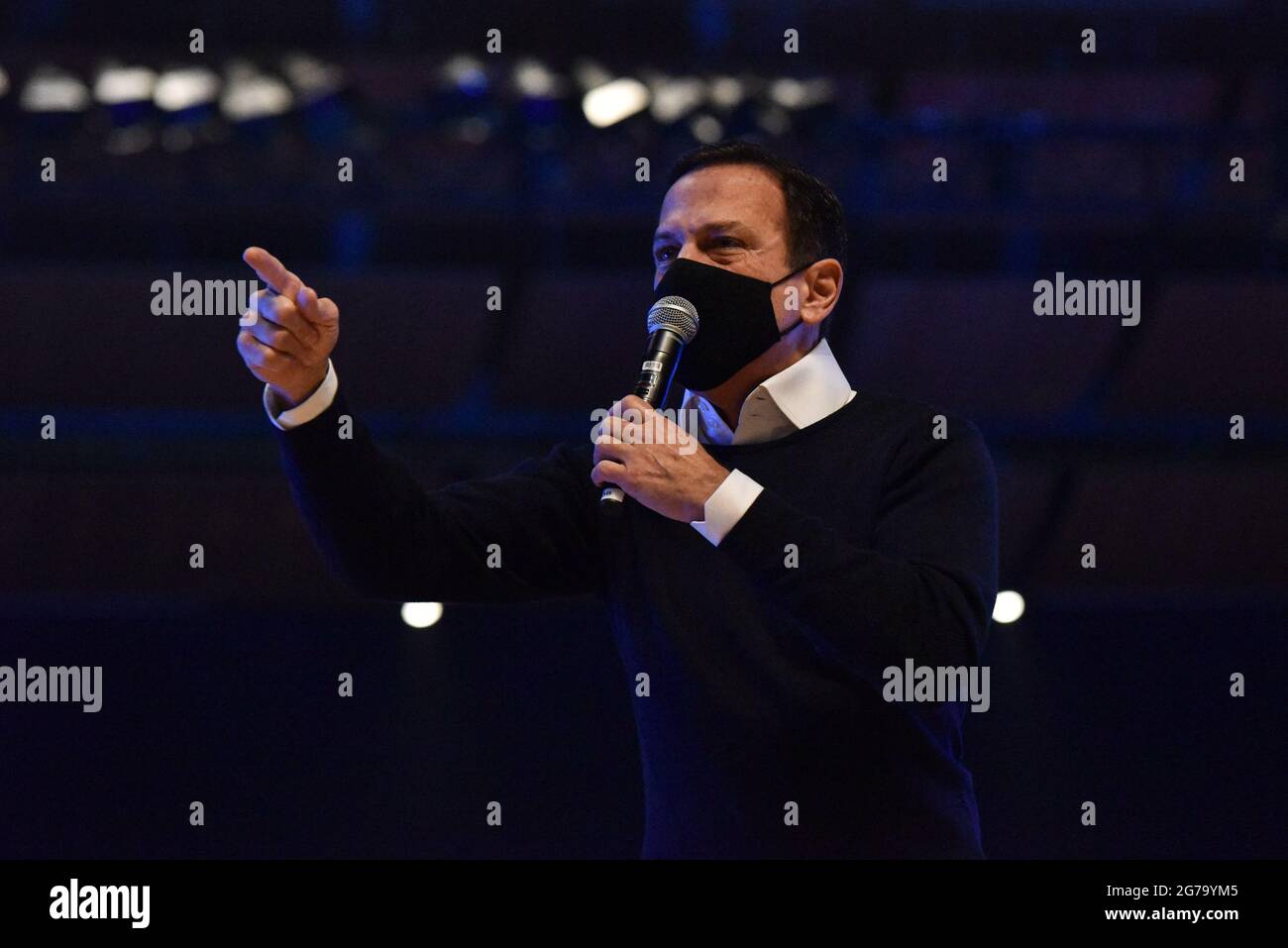 São PAULO, SP - 12.07.2021: LANÇAMENTO DE PROJETOS da Educação SP - João Doria, (PSDB) Gouverneur von São Paulo, beteiligt sich an der Einführung neuer pädagogischer Projekte im Bildungsbereich, am Montag (12) im Memorial da América Latina, Auditorium Simón Bolívar. (Foto: Roberto Casimiro/Fotoarena) Stockfoto