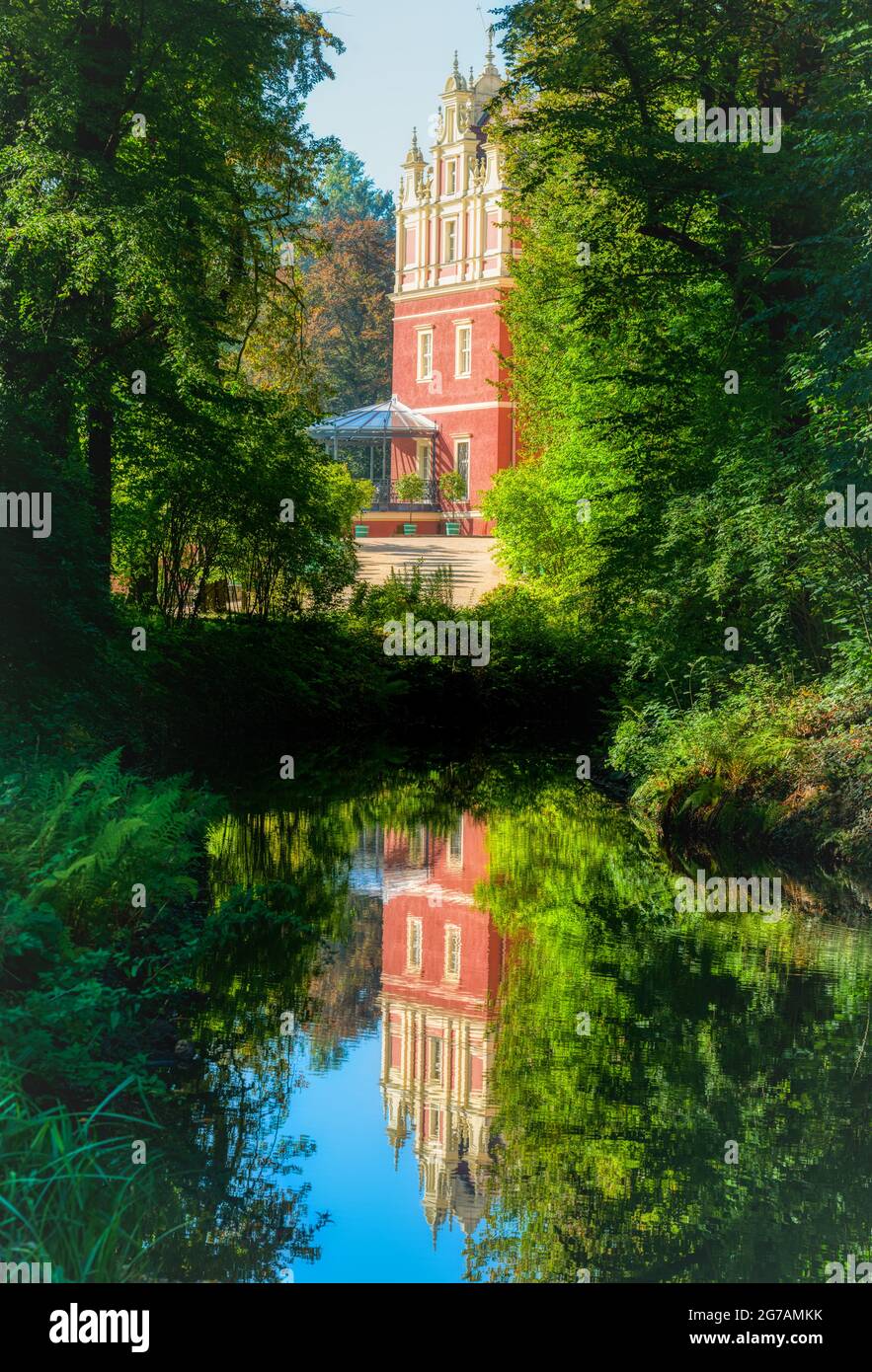 Neues Schloss im Prinz Pücklerpark Bad Muskau, Oberlausitz, Landkreis Görlitz, Sachsen, Deutschland, Europa Stockfoto