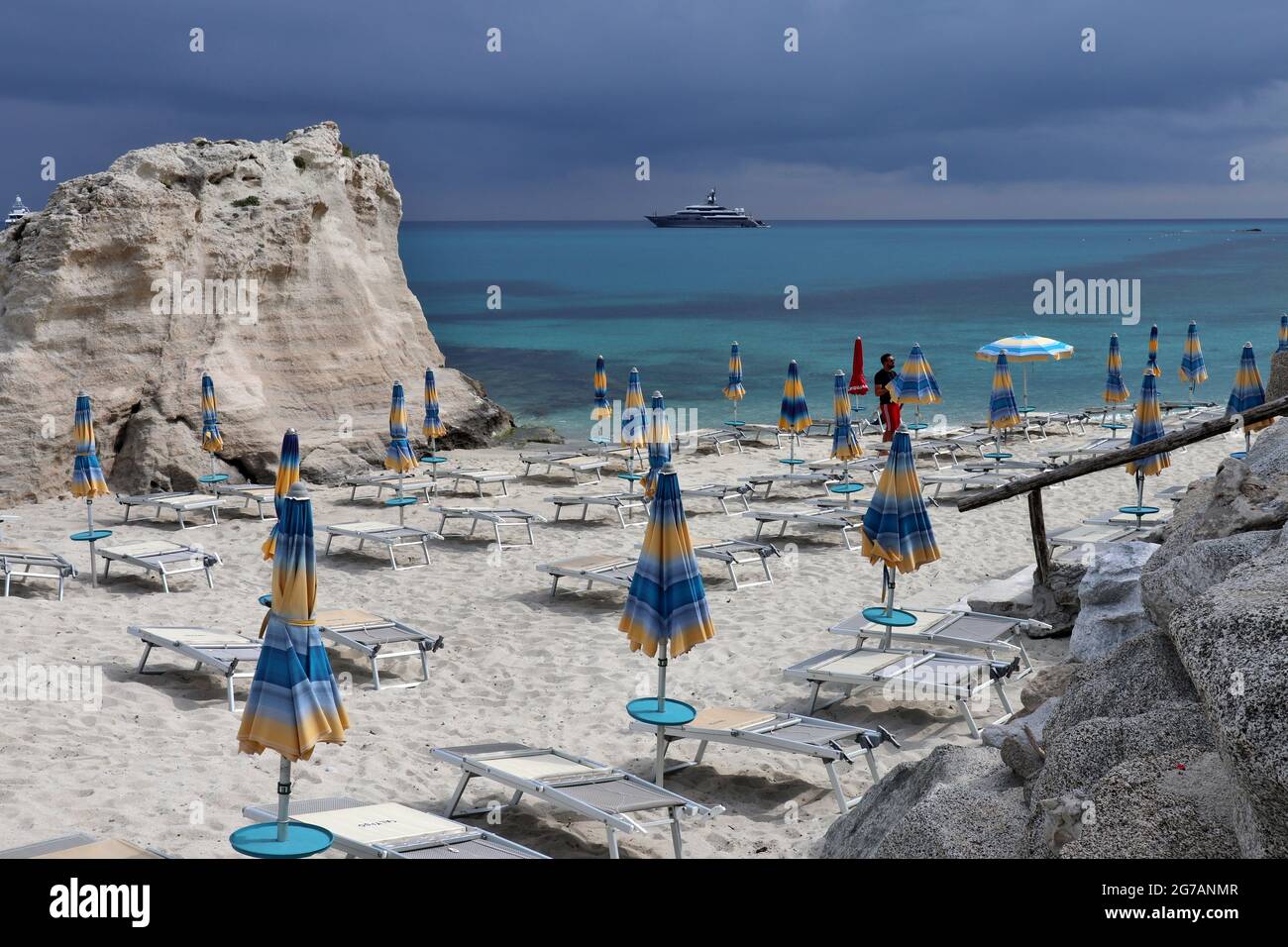 Tropea - Lido Calypso agli Scogli dei Missaggi Stockfoto