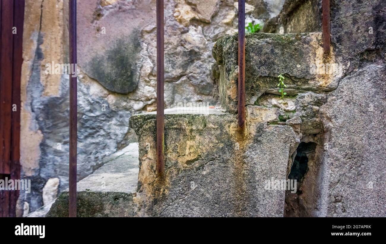 Treppe in Cessenon sur Orb. Stockfoto