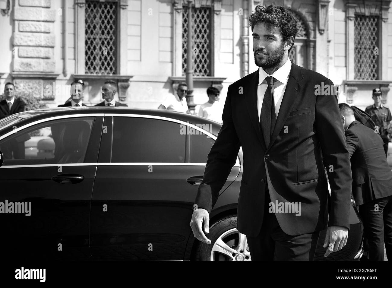 Rom, Italien. Juli 2021. Italiens Tennisspieler und Wimbledons 2021-Finalist Matteo Berrettini kommt am 12. Juli 2021 zusammen mit Spielern der italienischen Fußballnationalmannschaft zu einer Zeremonie im Präsidentenpalast Quirinale in Rom. Quelle: dpa/Alamy Live News Stockfoto