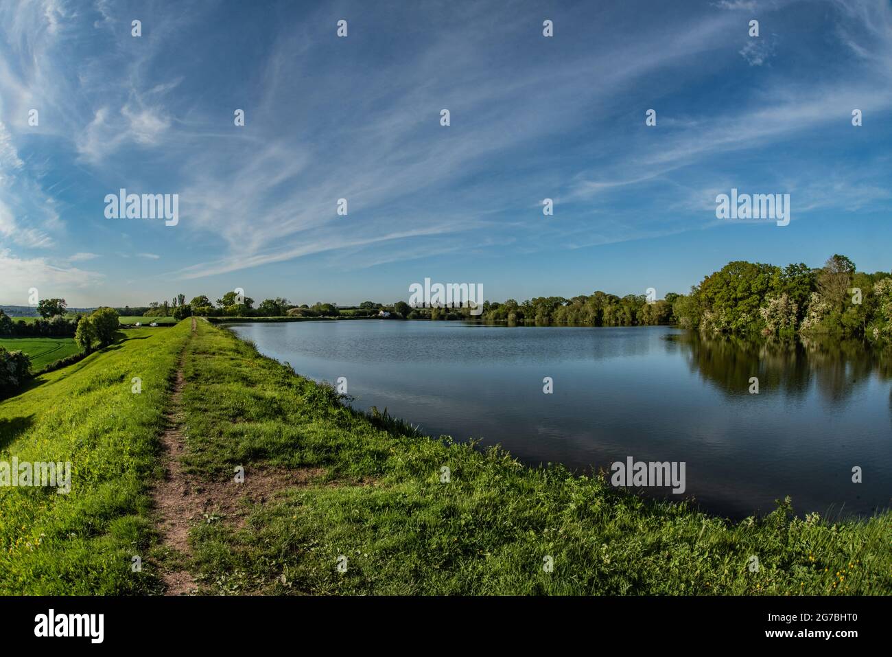 Tardebigge Reservoir, Worcestershire, in der Nähe des Worcester- und Birmingham-Kanals und der Tardebigge-Schleusen, 2021 Stockfoto