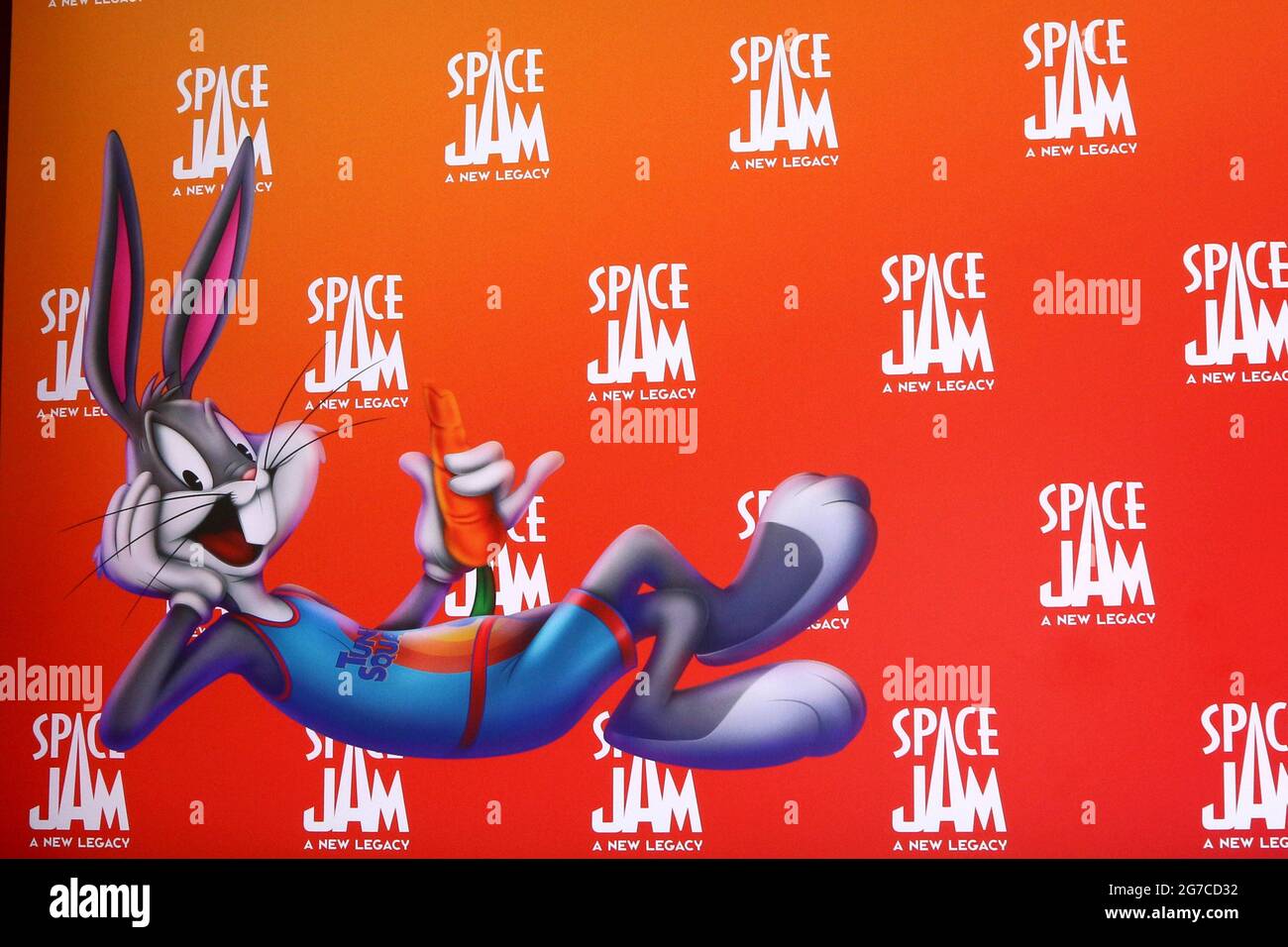 LOS ANGELES - JUL 12: Allgemeine Atmosphäre beim Space Jam: A New Legacy Premiere im Microsoft Theater am 12. Juli 2021 in Los Angeles, CA Stockfoto