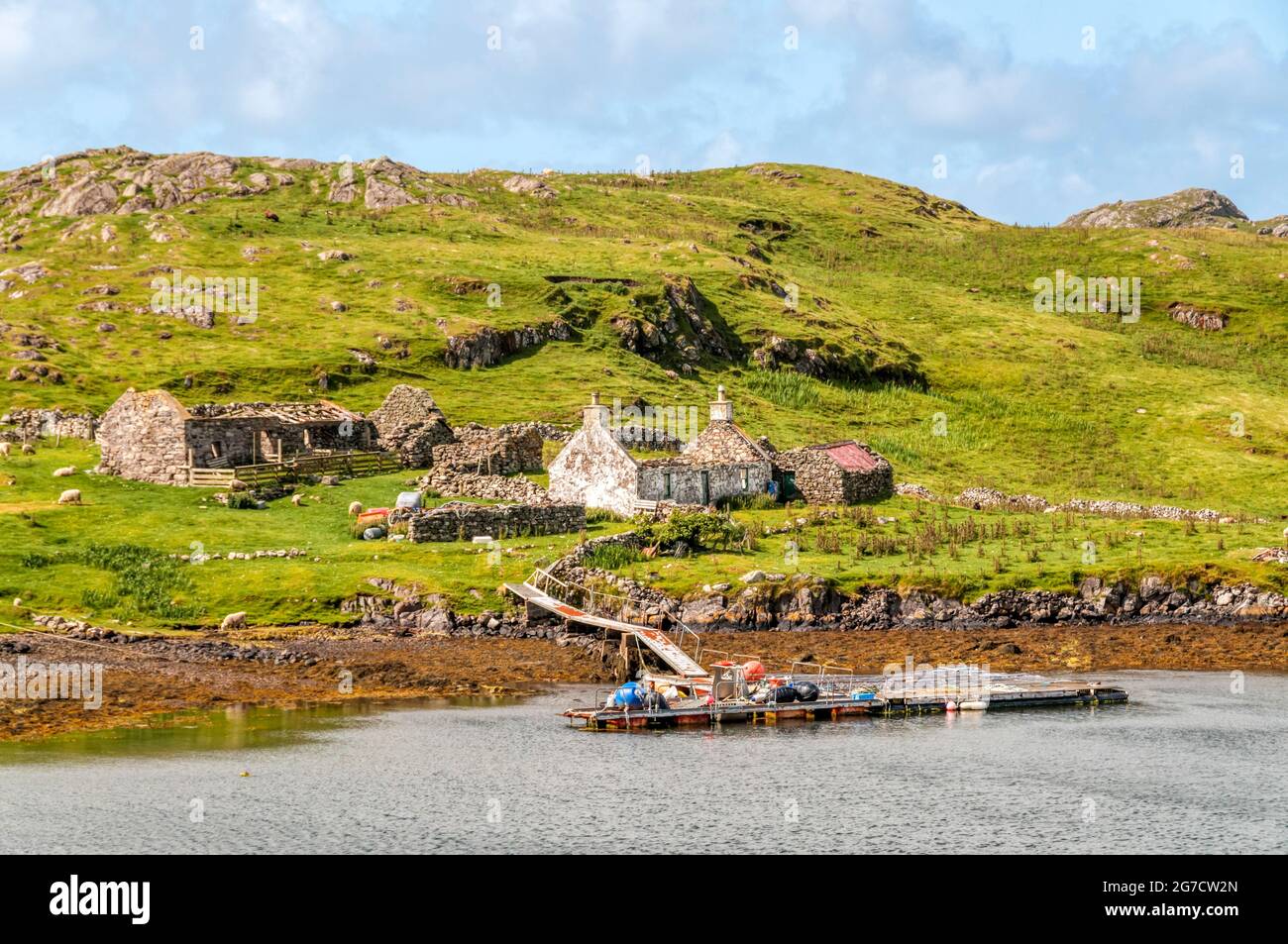 Ruinierte Croft in Voe of Clousta am Westufer des Festland Shetland. Stockfoto