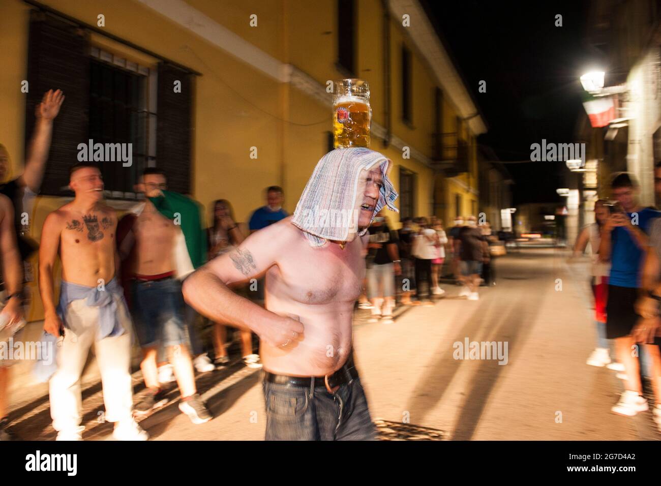 Italien, Casorezzo, EM-Finale Italien-England, italienische Fans - 11. Juli 2021 - Stockfoto