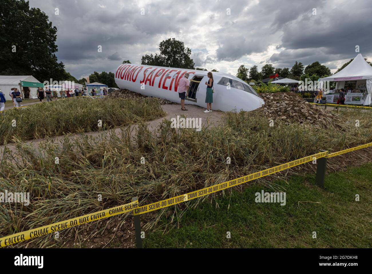 Felicity O'Rourke's „Extinction“ Garden beim RHS Hampton Court Palace Garden Festival 2021, London Borough of Richmond upon Thames, Großbritannien Stockfoto
