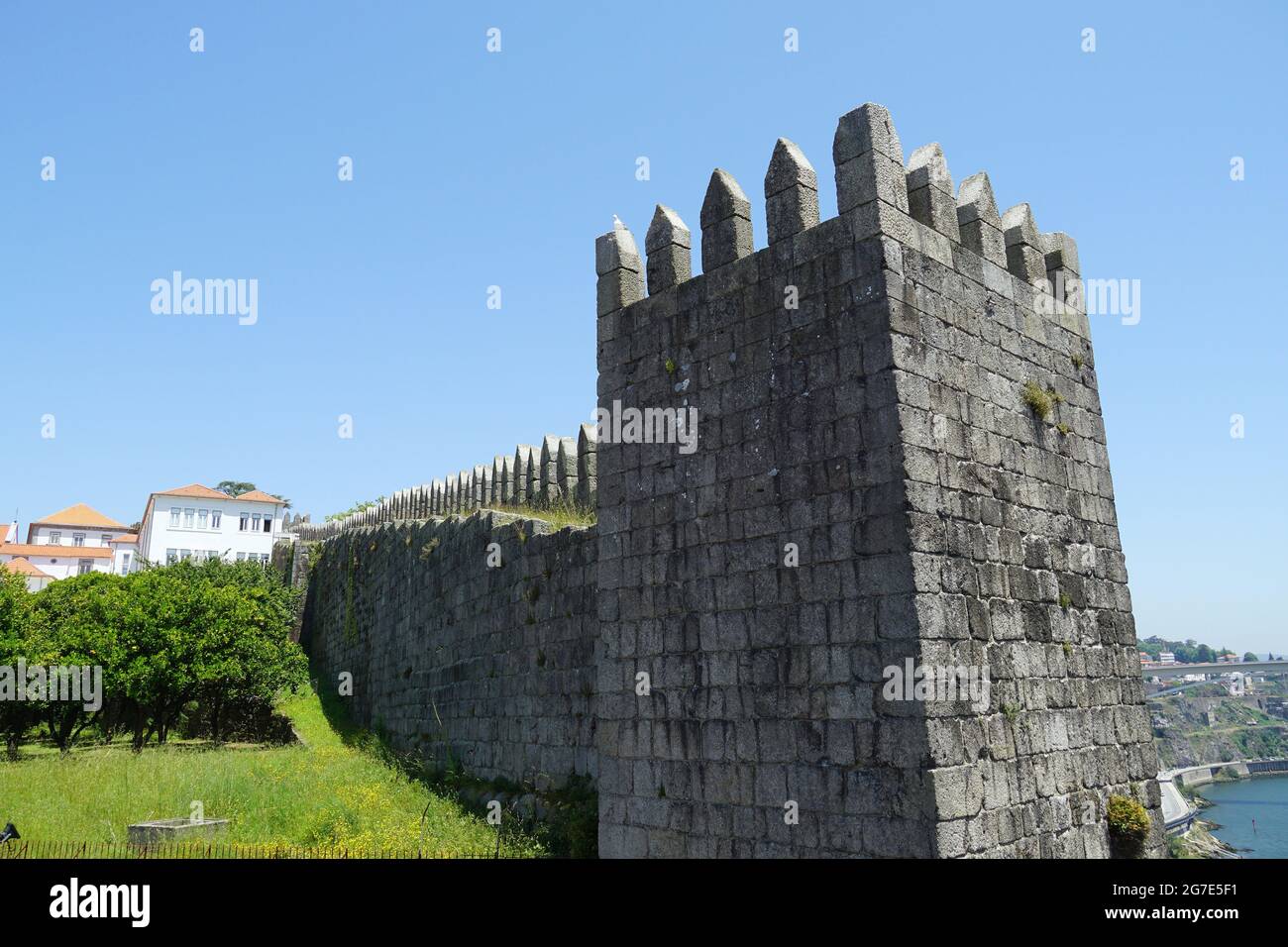 Fernandine Mauern, Mauern von Dom Fernando, Muralhas Fernandinas, Porto, Portugal, Europa Stockfoto