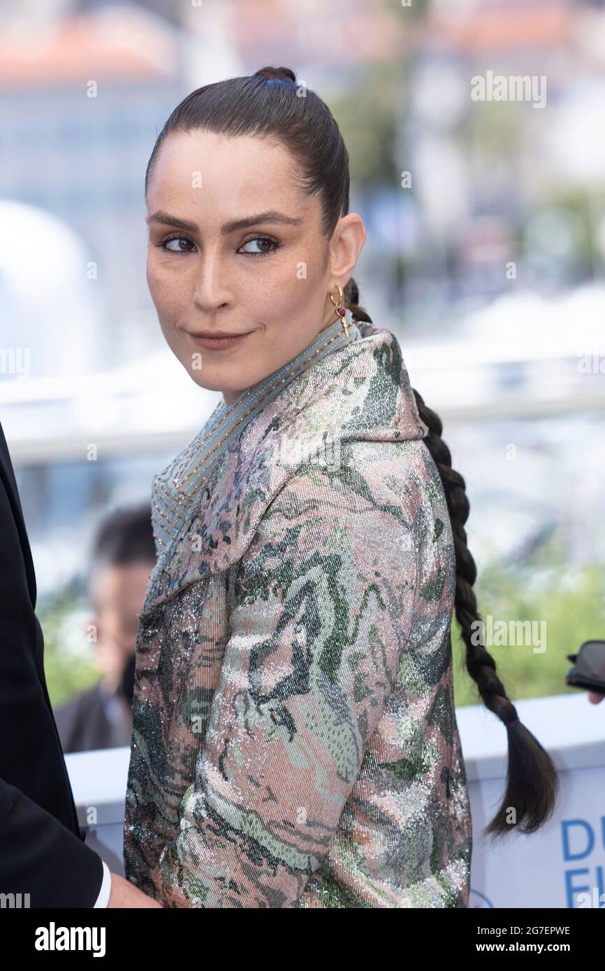 Cannes Frankreich Am 13 Juli 2021 Noomi Rapace Posiert Vor Der Fotozelle Von Lamb Wahrend Des 74 Jahrlichen Filmfestivals In Cannes Am 13 Juli 2021 In Cannes Frankreich Stockfotografie Alamy