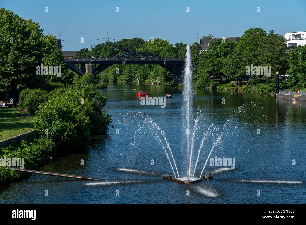 Das Stadtzentrum von Mülheim an der Ruhr, Ruhrpromenade, Wohn- und Geschäftshäuser, Gastronomie, Neubauten, Ruhrbania-Projekt, City Harbo Stockfoto