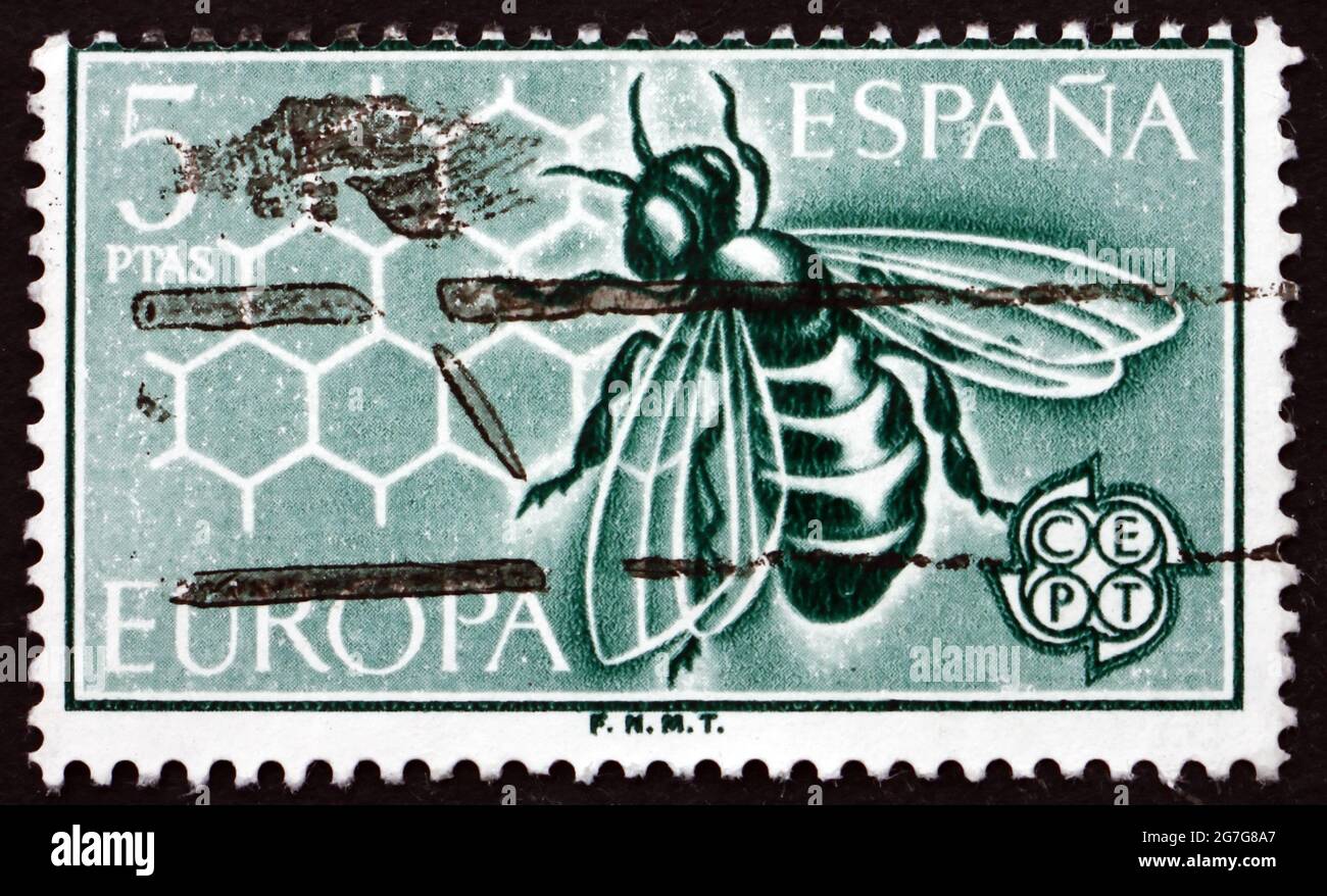 SPANIEN - UM 1962: Eine in Spanien gedruckte Briefmarke zeigt Bienen und Honigwaben, um 1962 Stockfoto