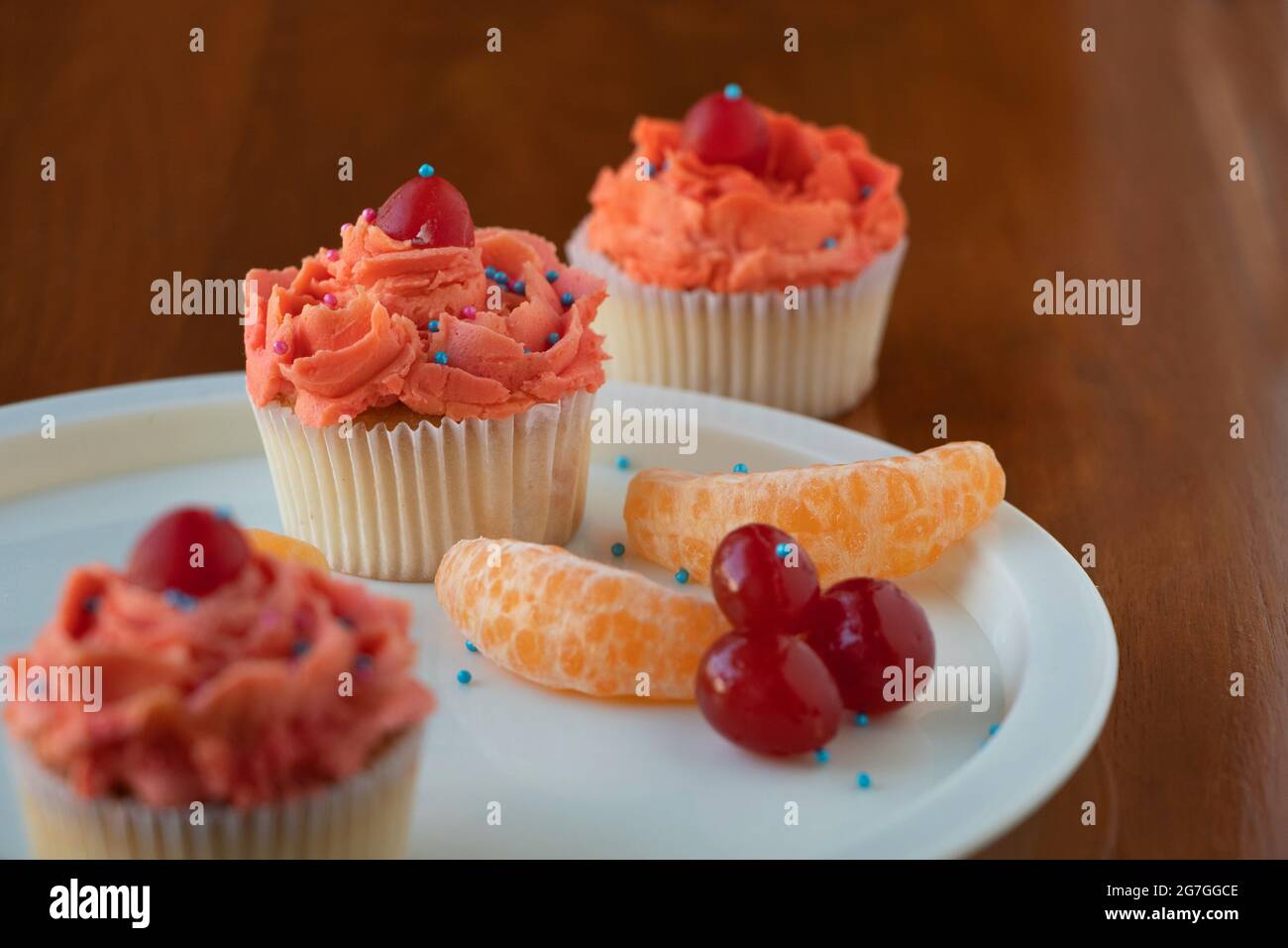 Food Photography of Dessert, Orange Muffins, Ahmednagar, Maharashtra, Indien Stockfoto