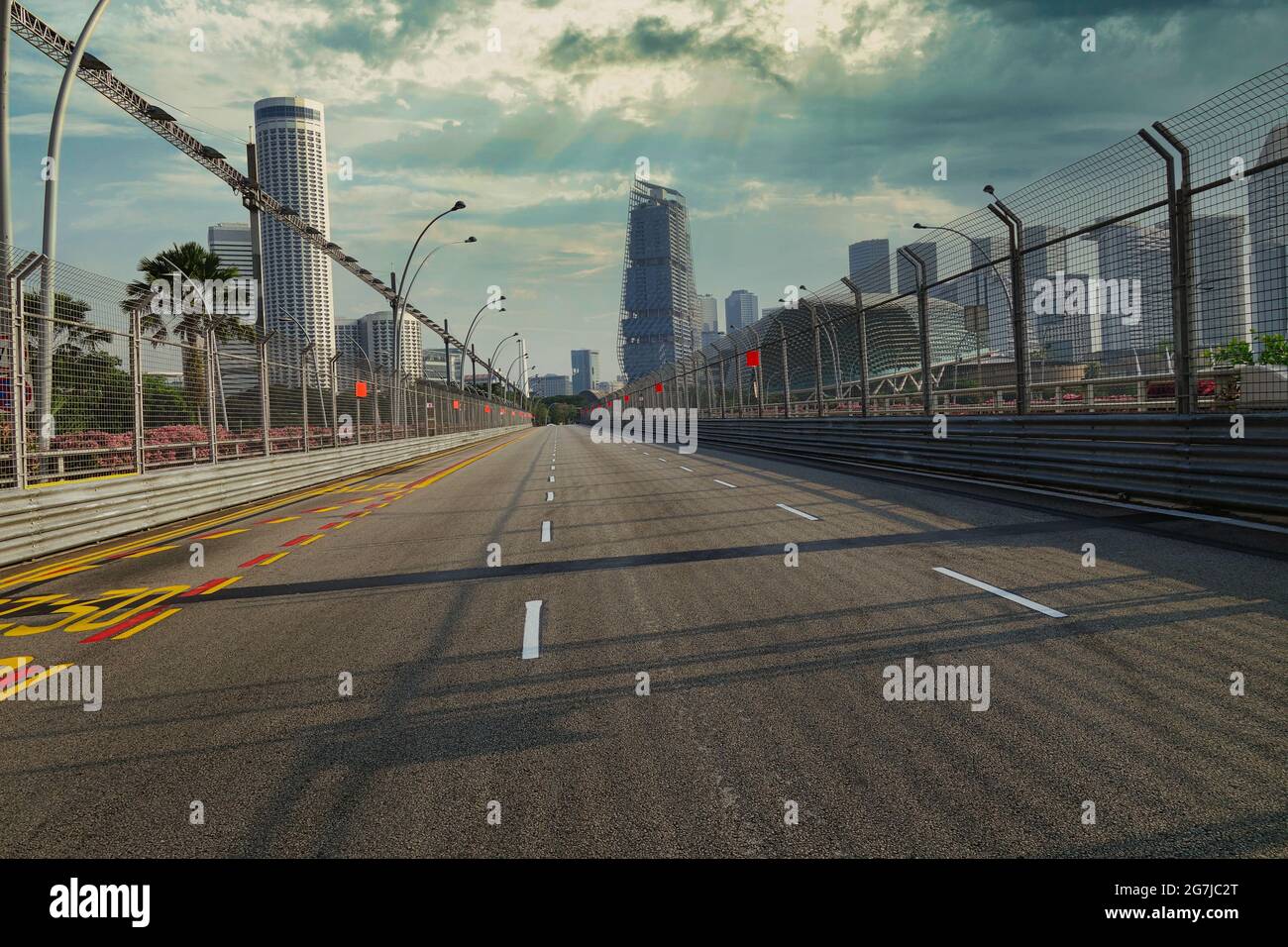 Nach dem Rennen geht die Sonne unter Stockfoto