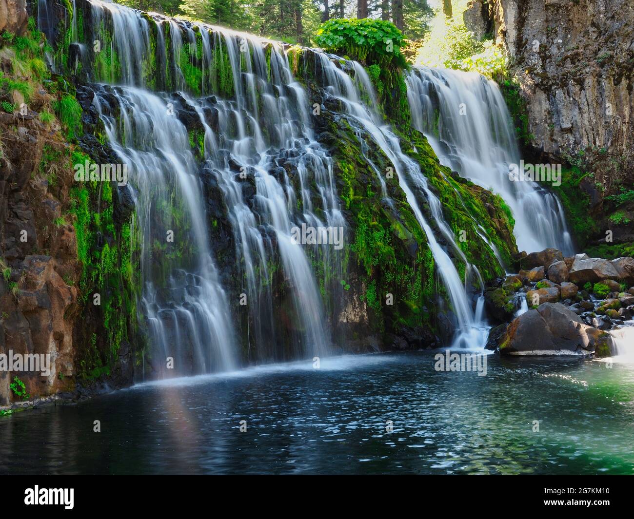Nahaufnahme der McCloud Falls in den Vereinigten Staaten von Amerika Stockfoto